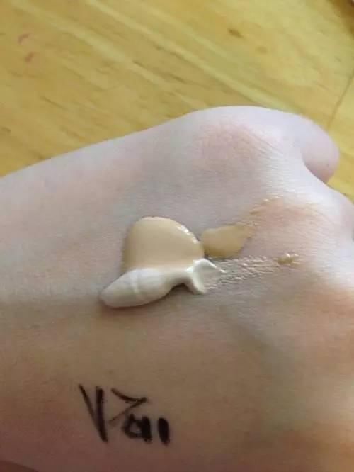 这位女子化妆后，竟连亲妈都认不出！