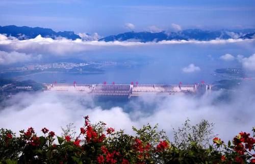  超级@耗资千亿建造的“超级工程”，三峡大坝已运行13年，是亏还