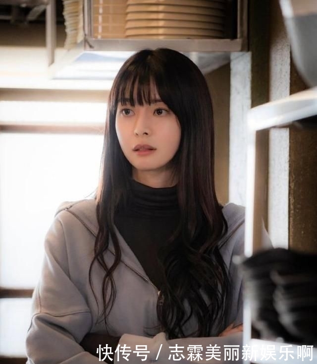 逆袭■梨泰院女二吴秀雅真美,七套"直男斩"造型温柔优雅,逆袭成大赢家!