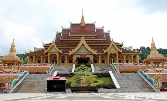 中国最有钱的寺庙，门票上百元，和尚天天都用麻袋来装钱