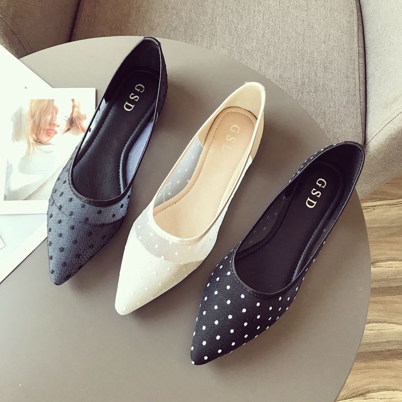 坐办公室的女人，尽量少穿凉鞋，寒气太重!穿这样的单鞋舒适好看