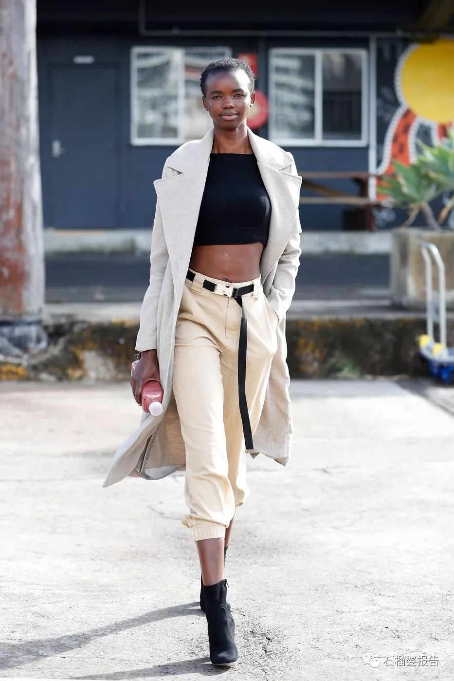 如果夏天只能买一条长裤,不用想就是它啦