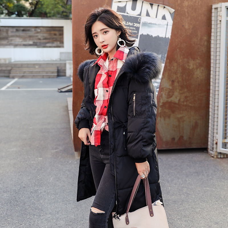 难怪老婆一口气买5件羽绒服，原来反季巨划算，上身超美嫩