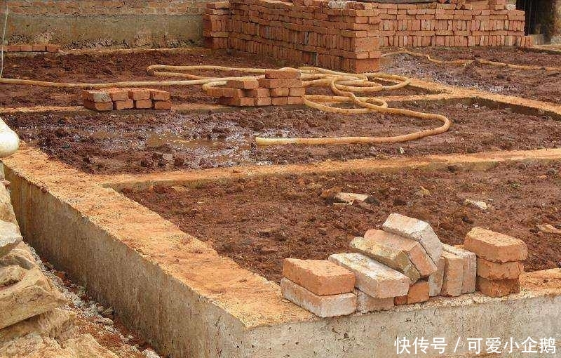 农村俗语: “有西不配东, 家中无老翁”啥意思? 有道理吗?