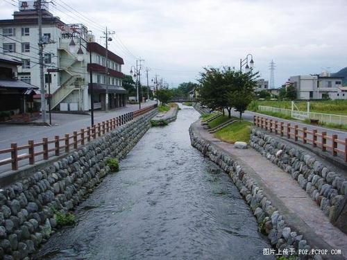 看看日本真实的农村，再看中国的农村，看完才知道差距不是一般大