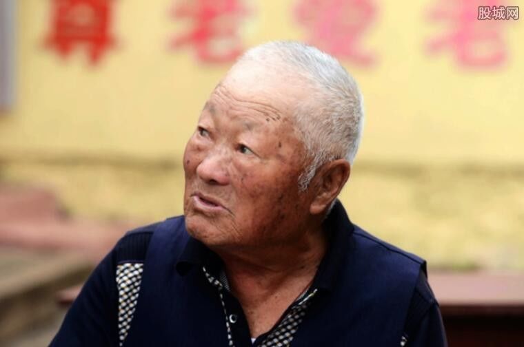 养老新政策来了 好消息!大家的养老金又要涨了