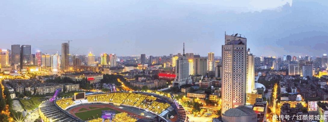  #gdp#中国第二座拥有六环路的城市, GDP破1.2万亿, 直追北上广