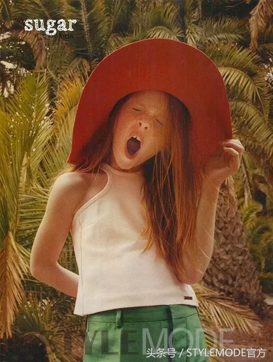 没想到有一天你我竟要看儿童时装来寻找穿衣灵感