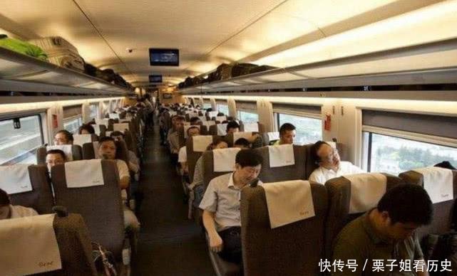 一列高铁就要上千亿, 要跑多久才能回本 答案说出来让人意外!