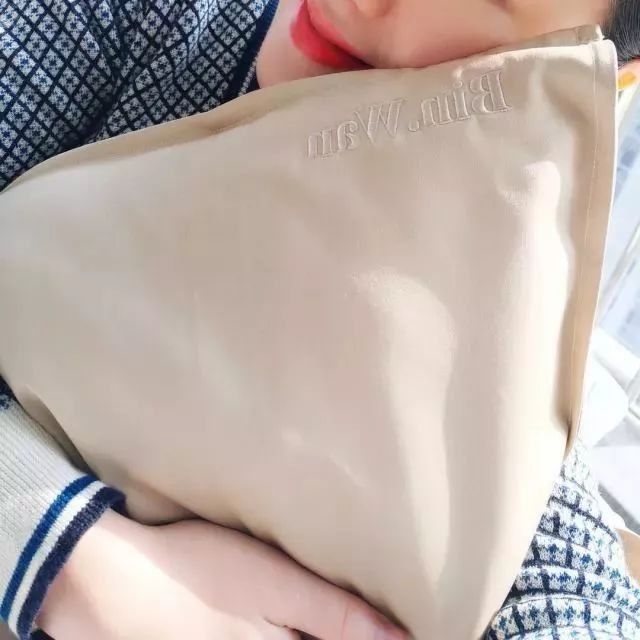 李湘瘦了之后美回来了!42岁活出22岁的少女感