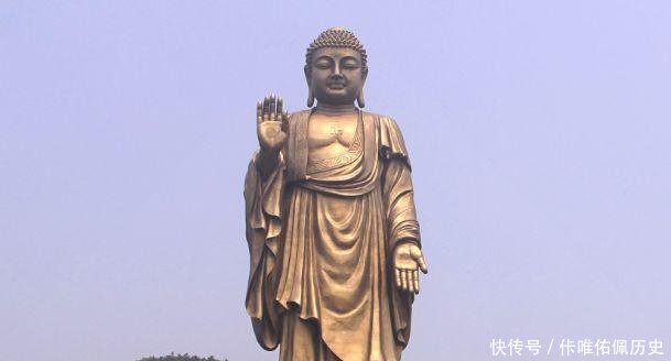 中国境内有名十大佛像，拜过三五个就值哭了，全部跪拜福泽深厚