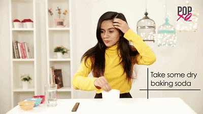 洗头时放2粒这个，头发乌黑不出油，再也不用去洗发店!