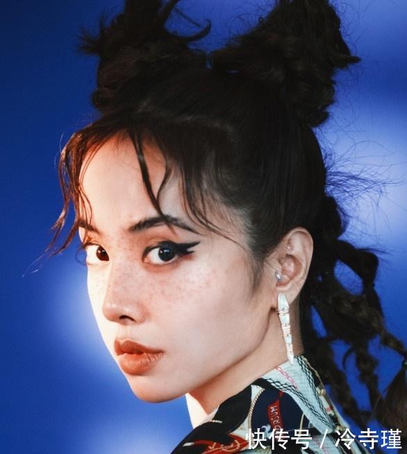 【不适合上】女人过了45岁,尽量别留这3种发型,又土又“显老”,有你吗?