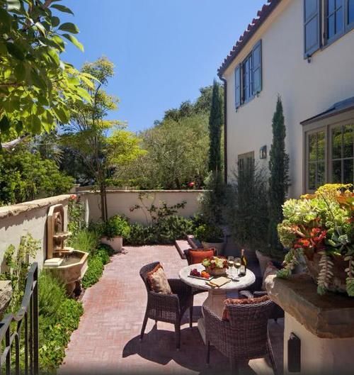  [自建房]农民朋友新困惑来了！攒钱后是自建房还是买房？听听专