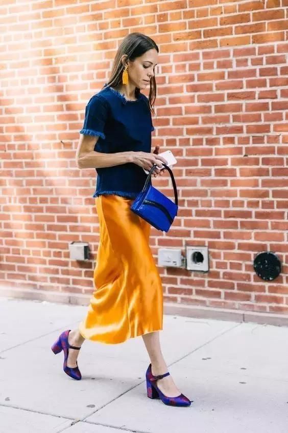 杨幂脚上这双鞋流行了100多年，倪妮Baby都要争着穿！