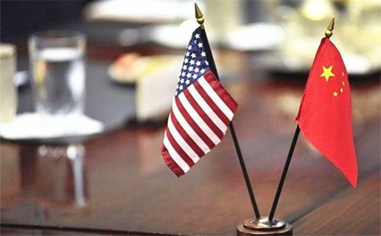 美国商务部长:贸易谈判有希望才去中国
