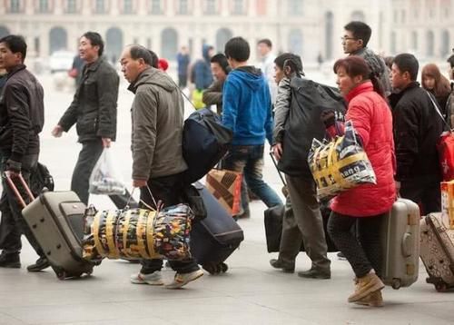  返程|农民啥时返程有回应了！老农告诫：生活再难，这4个行当别