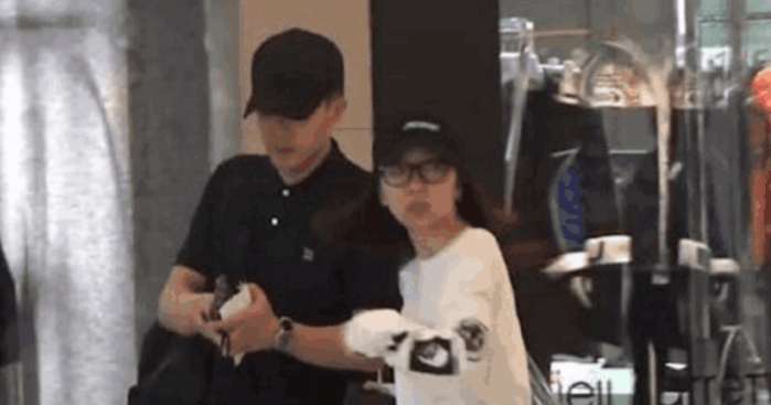 杨幂公布二胎表示累了,刘恺威含泪晒孕检单,网友:婚变原因确凿