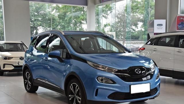 「代步车」又一精品代步车,搭载160千瓦永磁同步电机,续航421Km,111万起