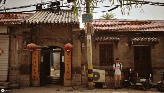 为什么有人不在农村住，还要盖房？专家提出6点，农民无奈叹气