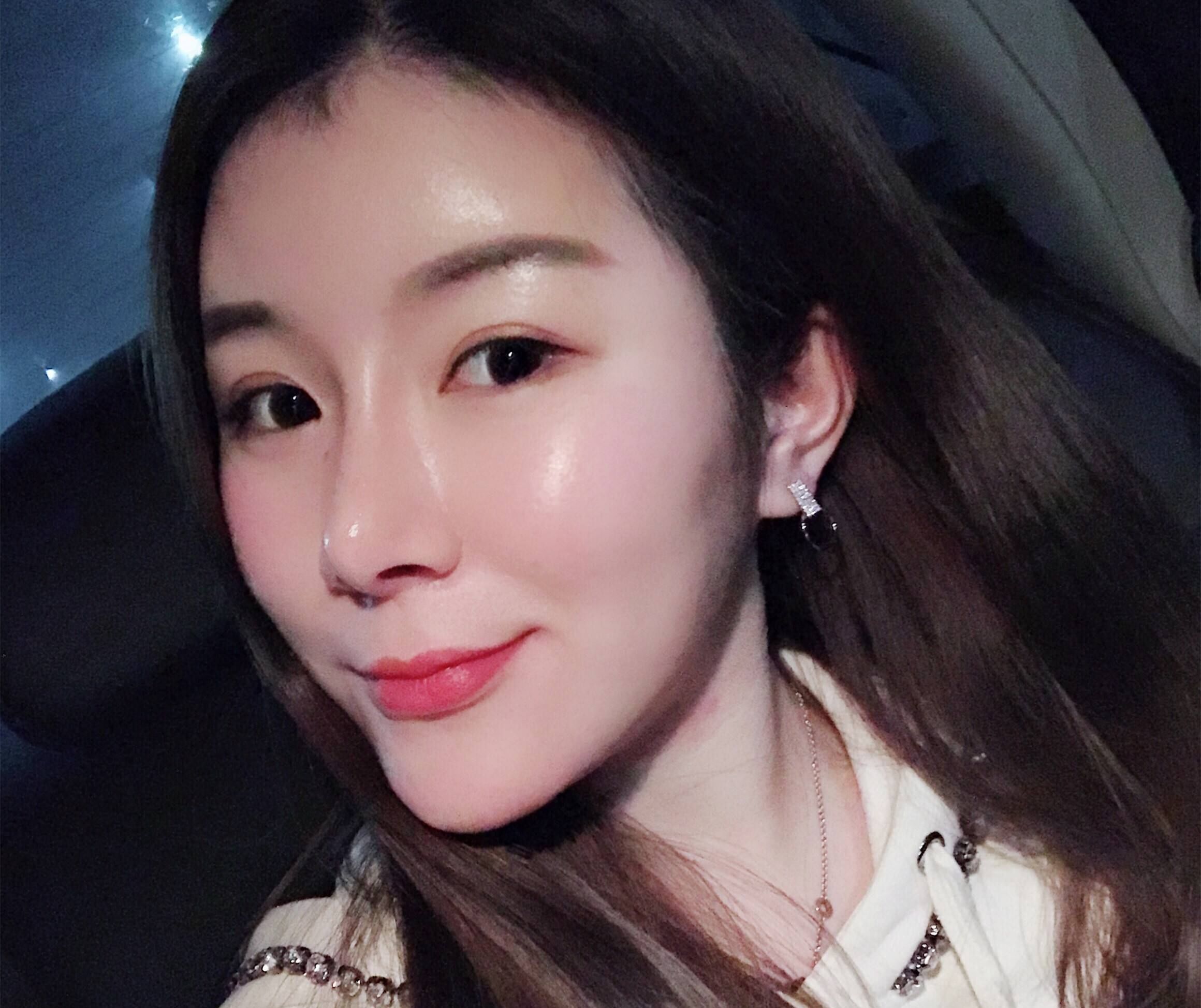 女人遇见喜欢的男人,身体才会有下面3种主动,男人别不信