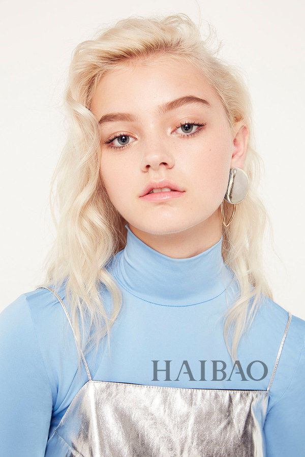 奶茶妹妹的素颜又双叒叕美出新高度!这种素颜和精修没差的颜值究