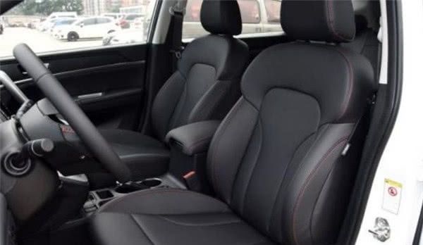  「晕车」为何坐在车内的乘客易晕车，而开车却不会？“猫腻”都