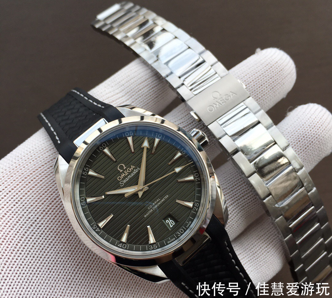 【柚木】鬼斧神工到底有多厉害?欧米茄海马150柚木系列‘墨绿色’新款