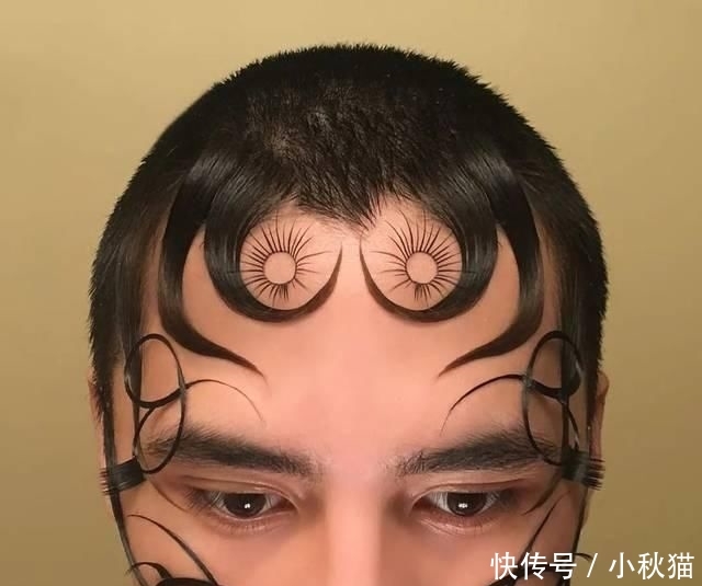  #美妆圈#20岁的他成为了美妆圈新Icon！