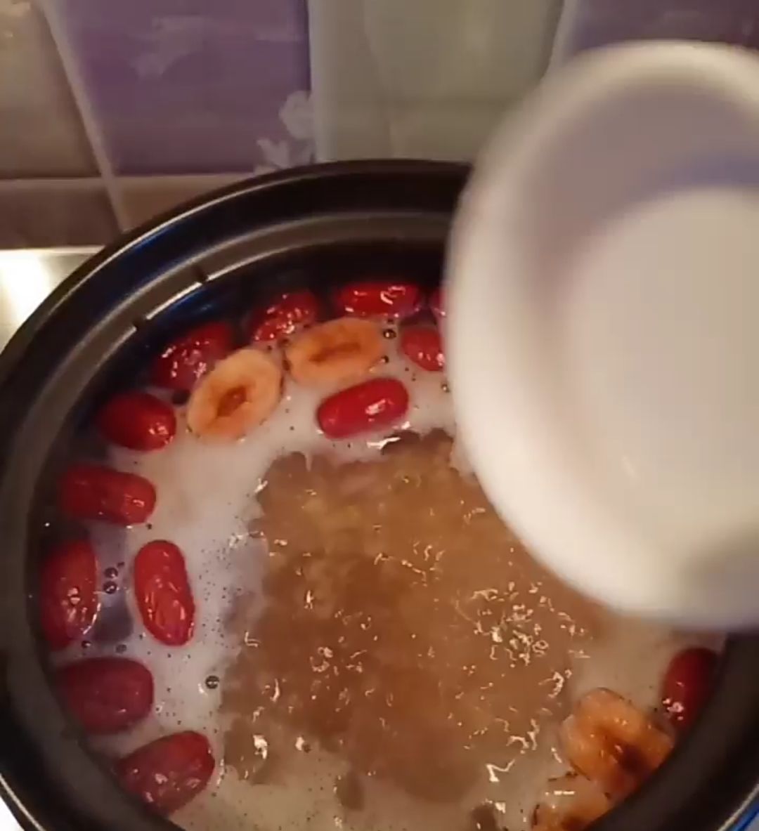  『挑选』素有“不显老”美食之称，坚持每天吃5颗，生病少，气色佳！