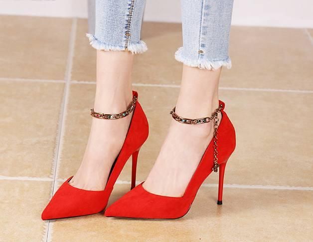 趣味测试：选一双你喜欢的高跟鞋，测你的清纯指数是多少