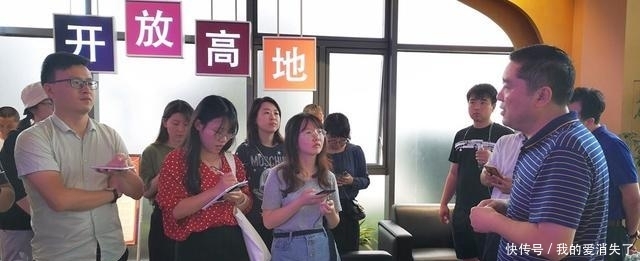  亮相■融入长三角，发展加速度：国内首条跨省城铁2022年亮相！