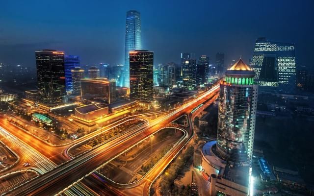 2019年12城市GDP期中考成绩单，谁开始就快跑，谁能坚持到全年