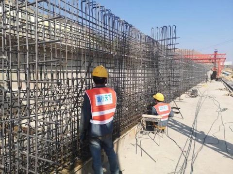  『工期』抢工期赶进度！攀大高速（四川境）力争10月实现通车