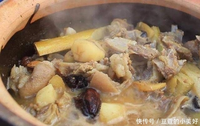  「软嫩」老祖宗留下来的炖肉秘籍不管炖牛肉还是羊肉，加点它软嫩不腥膻