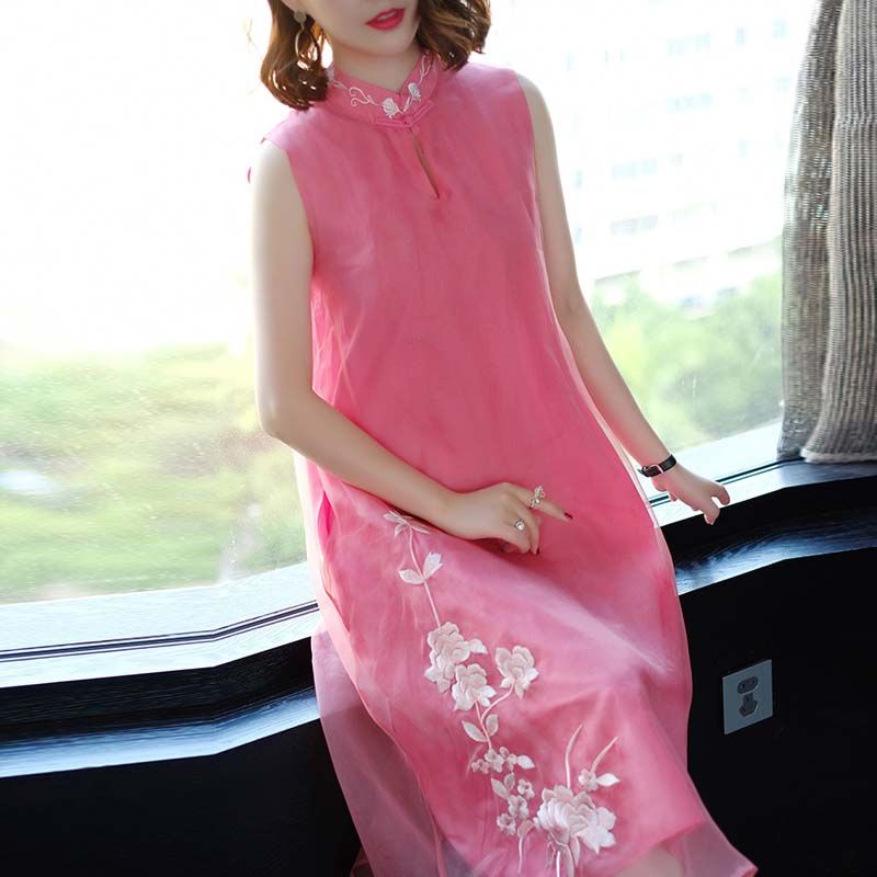 终于找到了，这些改良版旗袍简直太美了，70后穿简直美翻天