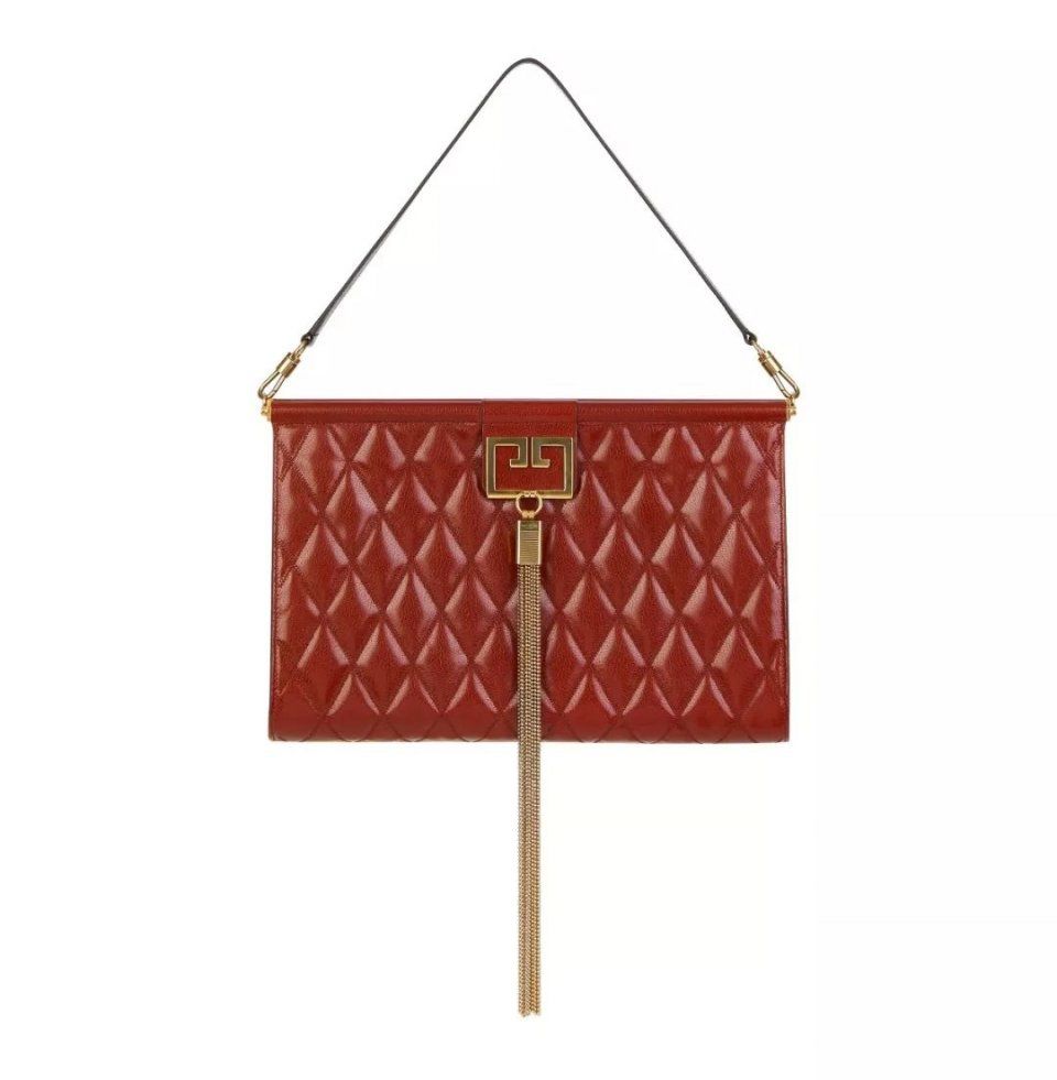 买手袋就像投资，BAZAAR推荐你几个稳赚不赔的最新款!