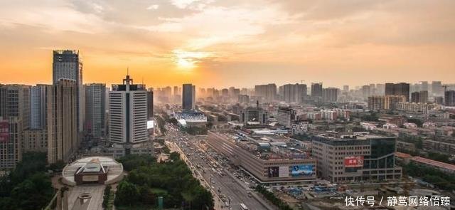 中国GDP最强的十个地级市, 你所在的城市上榜吗