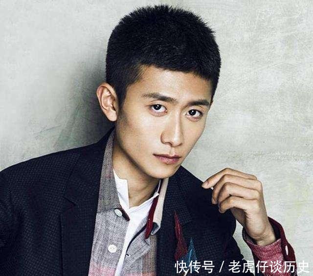  【紧身裤】女生讨厌的8种男生形象，女生豆豆鞋紧身裤，多看一眼都想吐！