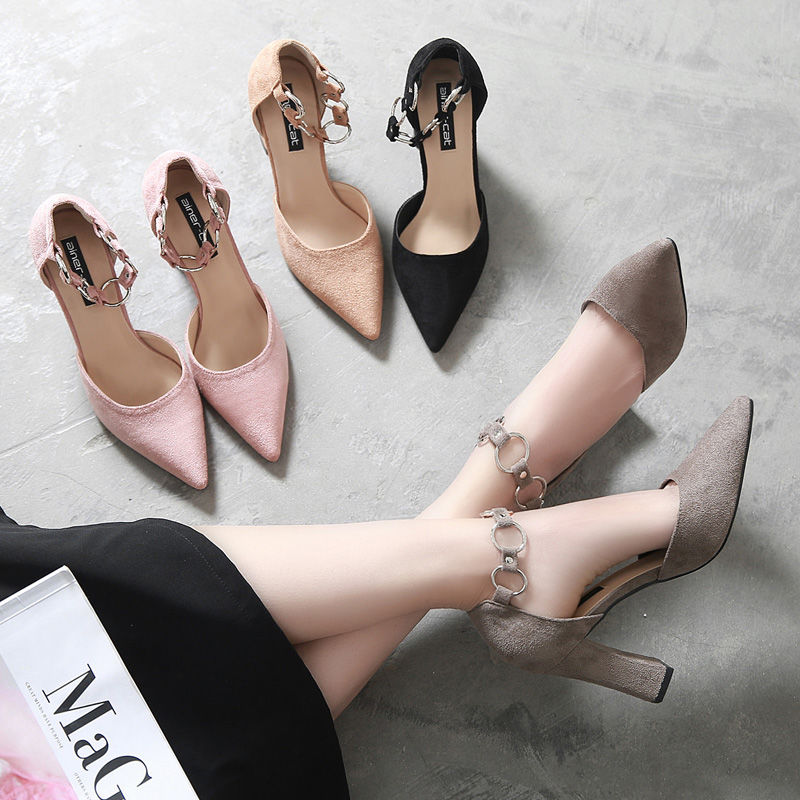 这高跟鞋终于等到新款了!舒适时髦又养脚，太好看了吧