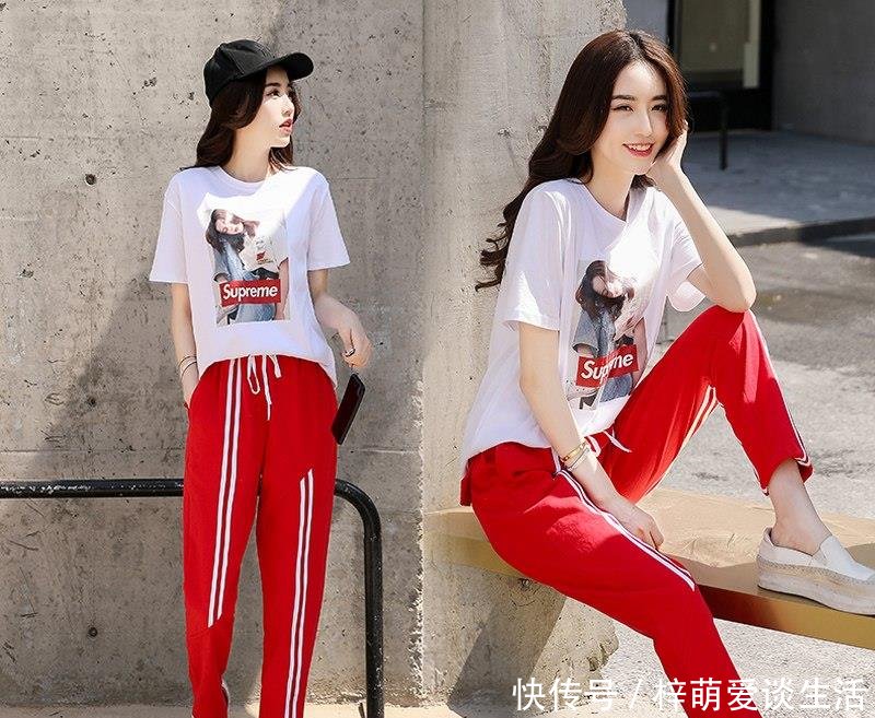  「刚上」五一出去游玩要打扮的嫩些，刚上新的时尚套装，让你美的清新脱俗