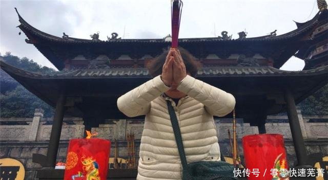 如果你要去寺庙烧香拜佛，这5个禁忌一定要记住，否则容易犯忌讳