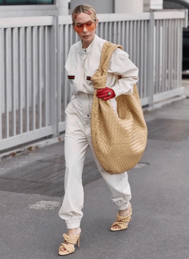  #轻松#送你一份春季穿搭指南，保暖又出彩，轻松驾驭不烦恼！