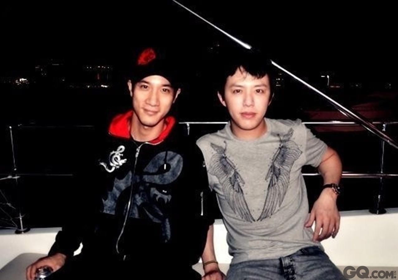 男友风波未平,新恋情猛然公布:蒋劲夫遇到真爱还是转移真相?