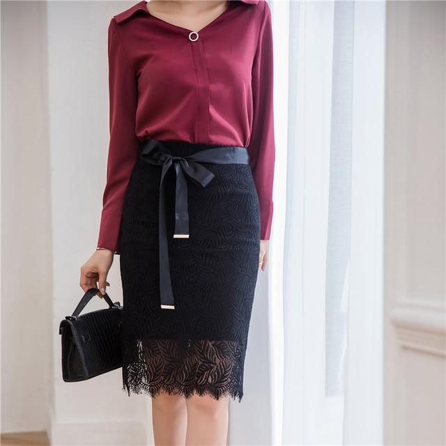 身材好的女人，不妨穿这种包臀裙，凸凹性感！美的魅惑迷人