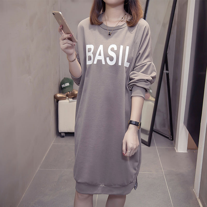 马上九月份如果你四五十岁，可以选这几款秋装，洋气还减龄