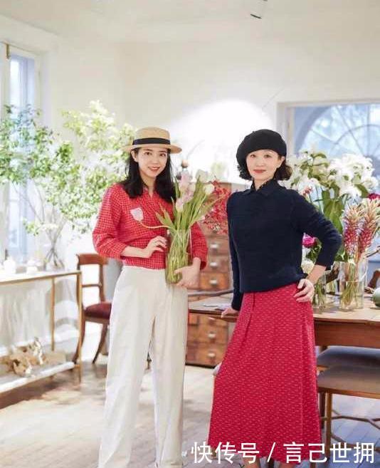  【女人】过了40岁容易“显老”的女人，瞧瞧三木妈妈穿搭，优雅减龄真洋气