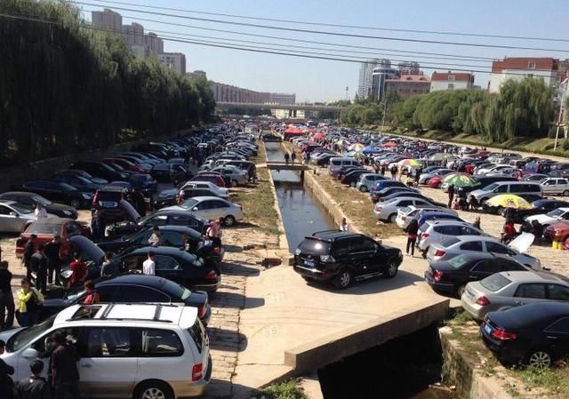 我国正式启动对老挝、缅甸、柬埔寨等国二手车出口首批专列已出发