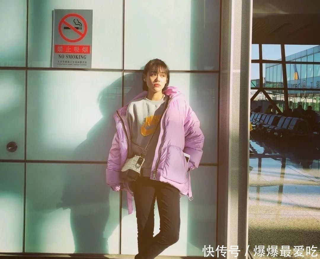 \＂i1\＂: \＂肉毒素瘦脸会肿吗\＂把卫衣穿出了100 套感觉，终于可以偷偷分享给你们了！