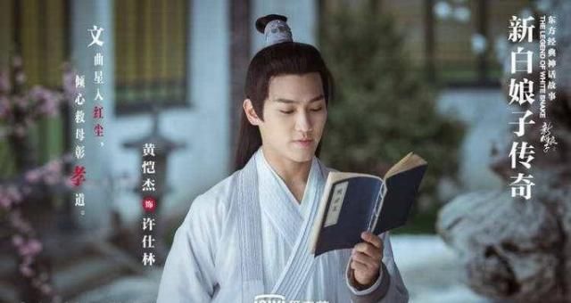  「气质」赵雅芝针织衫配过膝靴，时髦感不输杨幂，谁能想到她已经65岁了